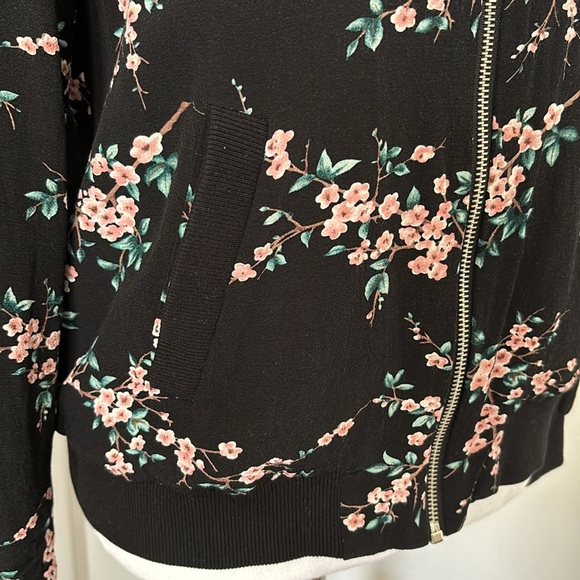 Dalia Floral Bomber Jacket size small - Picture 3 of 7